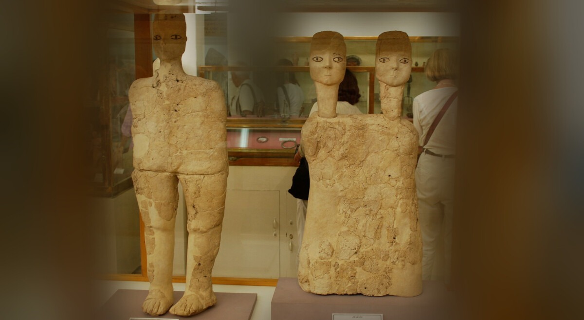 Ain Ghazal Statues: Early Plaster Art
